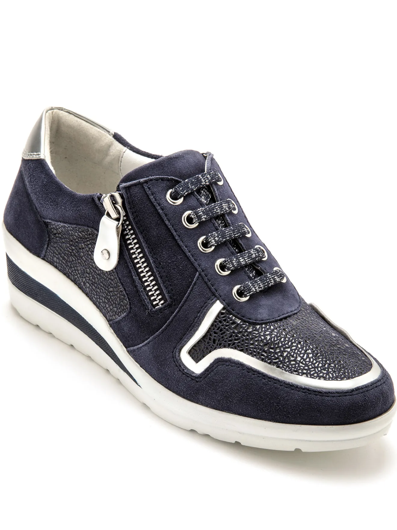 Outlet Baskets cuir à aérosemelle® Femme Baskets, Derbies