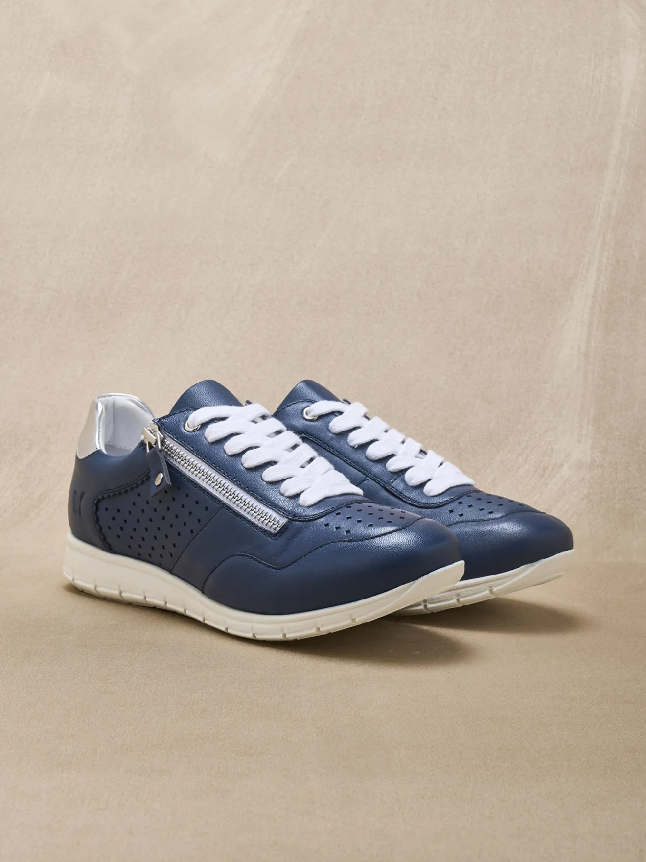 Sale Baskets cuir à aérosemelle® amovible Femme Baskets, Derbies