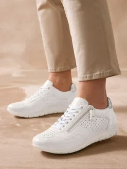 Discount Baskets cuir à aérosemelle® amovible Femme Baskets, Derbies