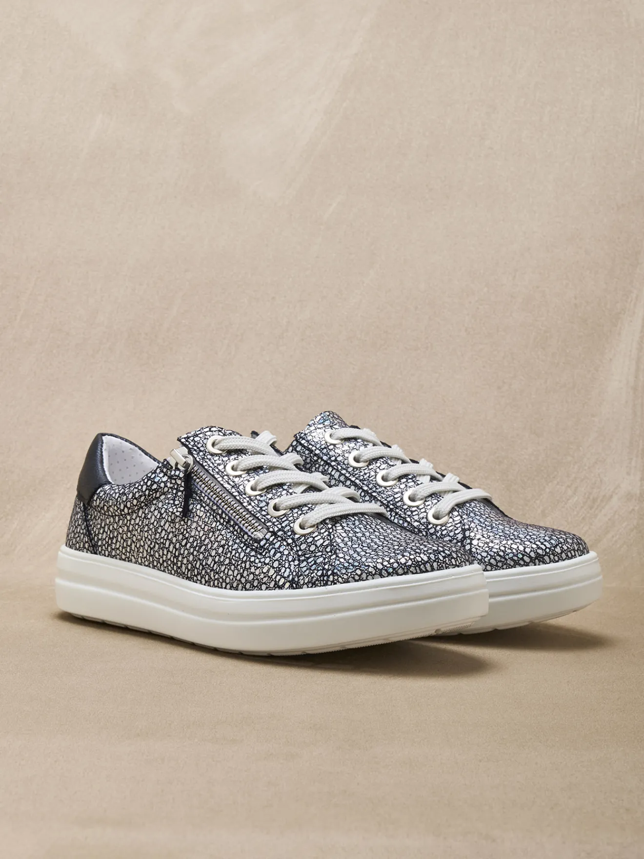 Baskets cuir avec zip et lacets Femme Baskets, Derbies