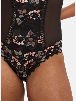 Hot Body Arum Cabaret Body, Combiné