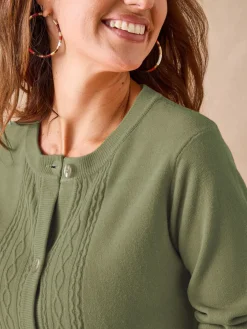 Sale Cardigan avec jeux de torsades Femme Gilet