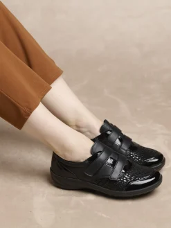 New Derbies spécial hallux valgus Femme Baskets, Derbies