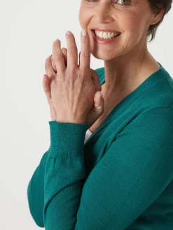 Online Gilet encolure V 50% laine mérinos Femme Gilet