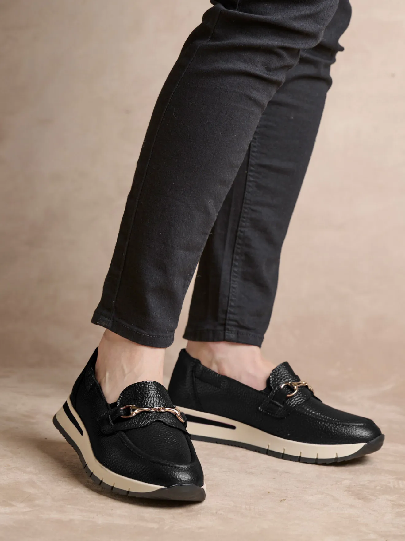 Hot Mocassins compensées élastiqués côtés Femme Mocassins, Sans-Gênes