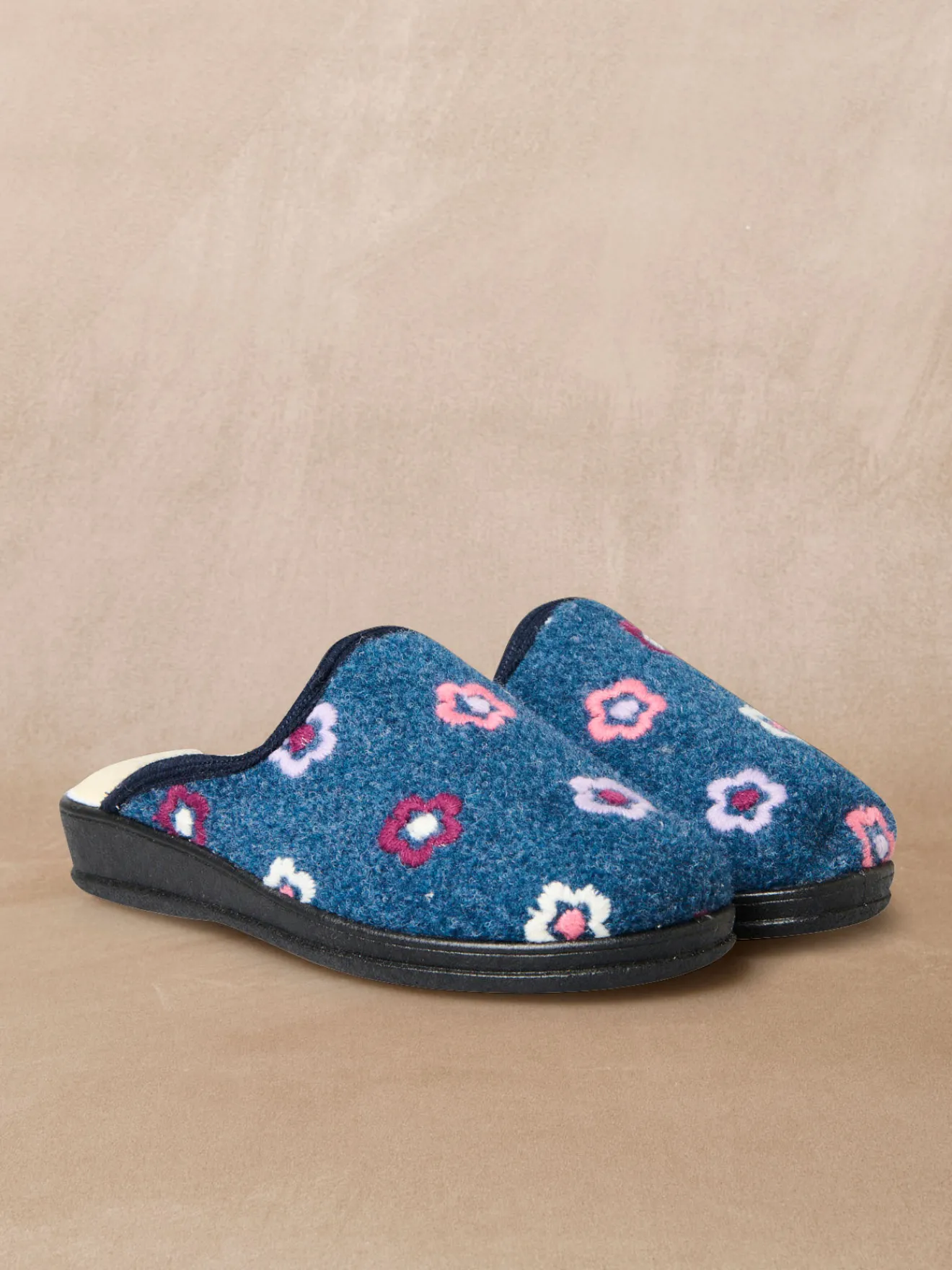 Mules entièrement fourrées laine Femme Pantoufles, Chaussons