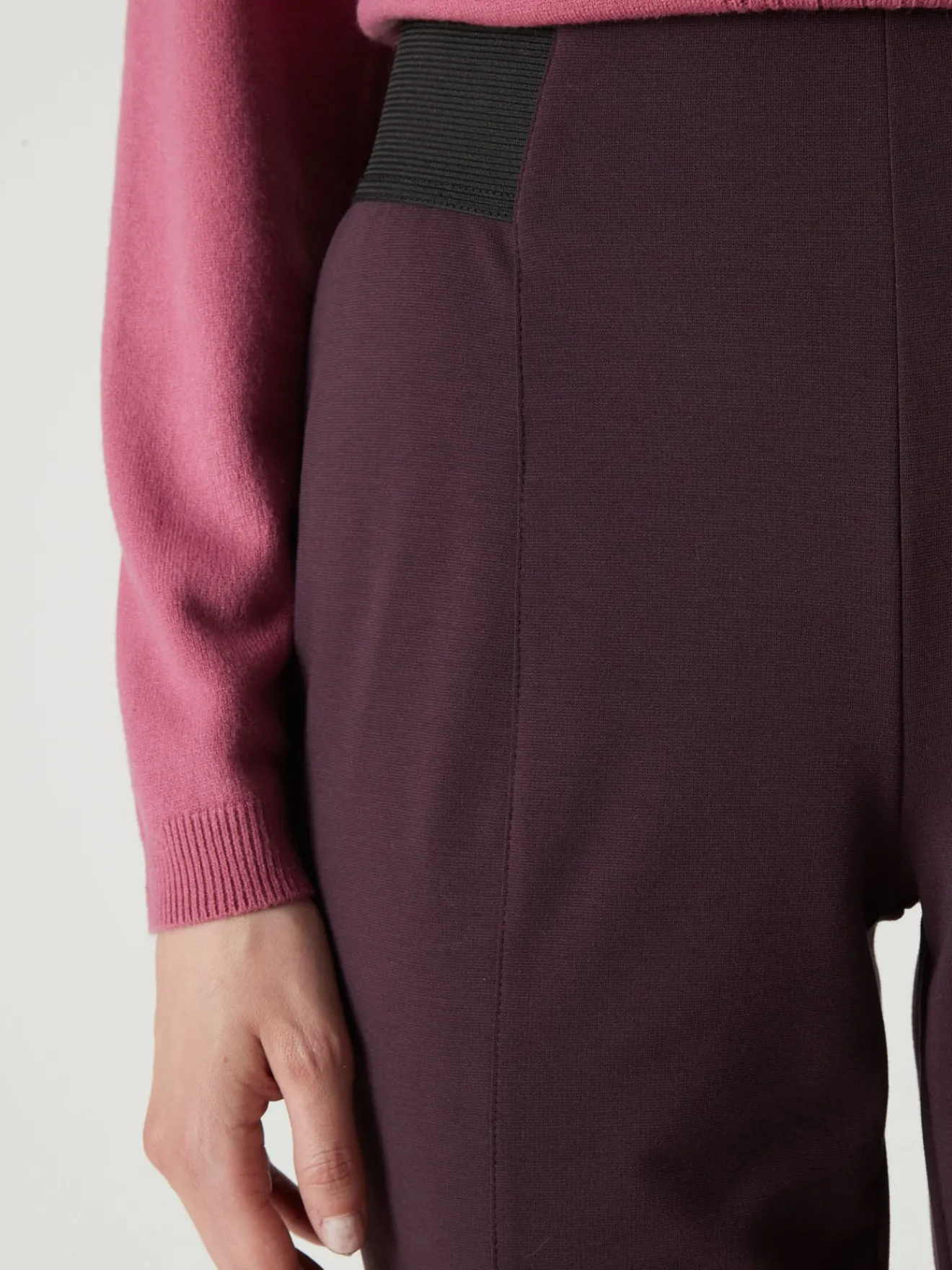 Online Pantalon élastiqué en maille milano Femme Pantalon