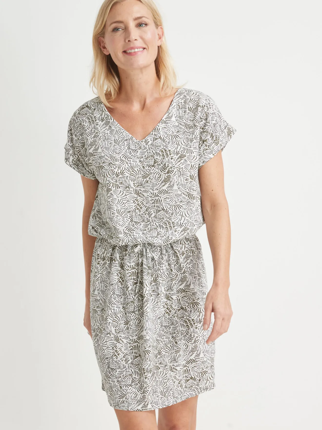 Outlet Robe 3 trous tissu fluide Femme Robe