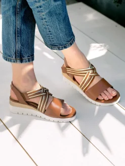 Sale Sandales brides croisées à scratch Femme Sandales