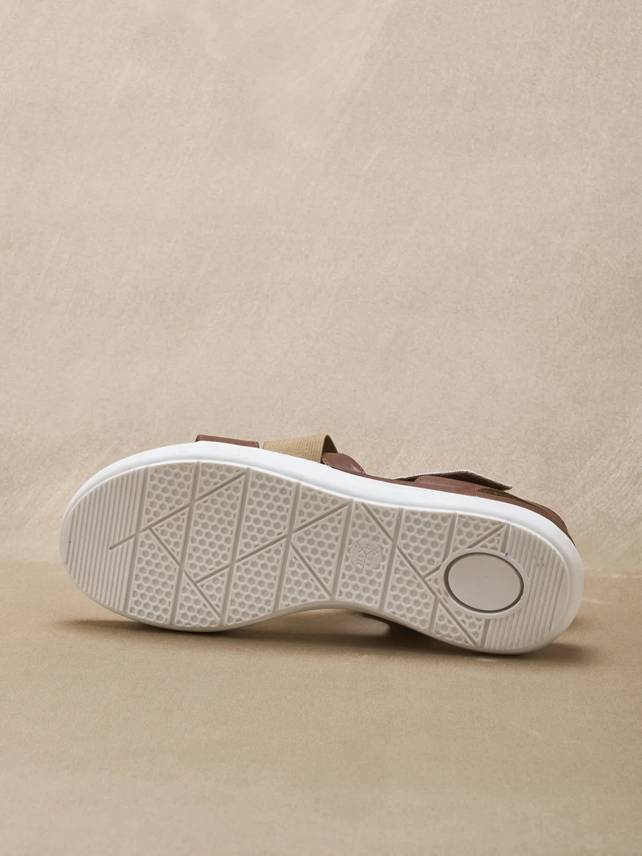 Online Sandales cuir à scratch et élastiques Femme Sandales