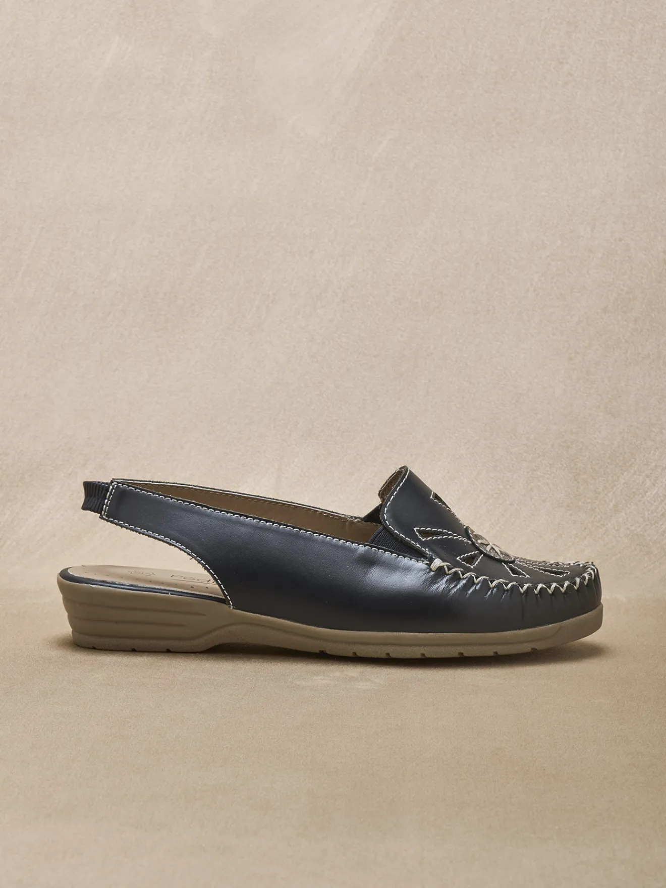 Sandales cuir ajouré élastiquées Femme Sandales