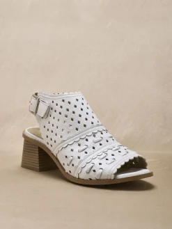 Outlet Sandales montantes cuir perforé Femme Sandales