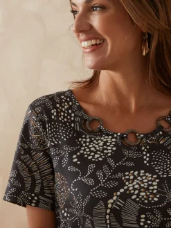 Discount Tee-shirt encolure fantaisie Femme T-Shirt