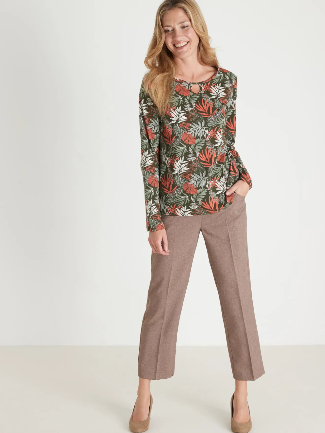 Clearance Tee-shirt encolure fantaisie Femme T-Shirt