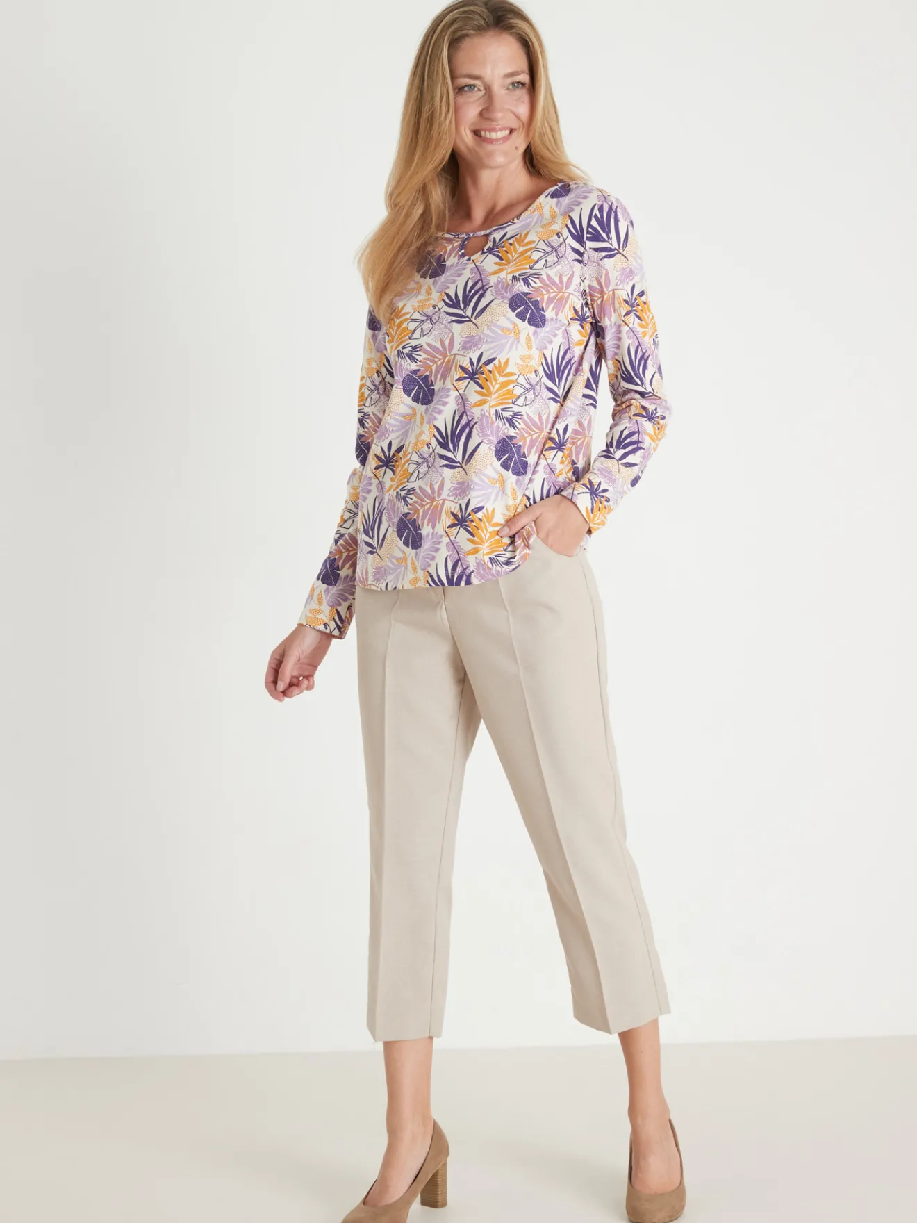 Hot Tee-shirt encolure fantaisie Femme T-Shirt