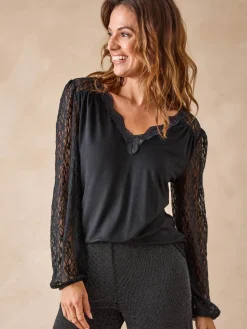 Hot Tee-shirt fantaisie avec dentelle Femme T-Shirt