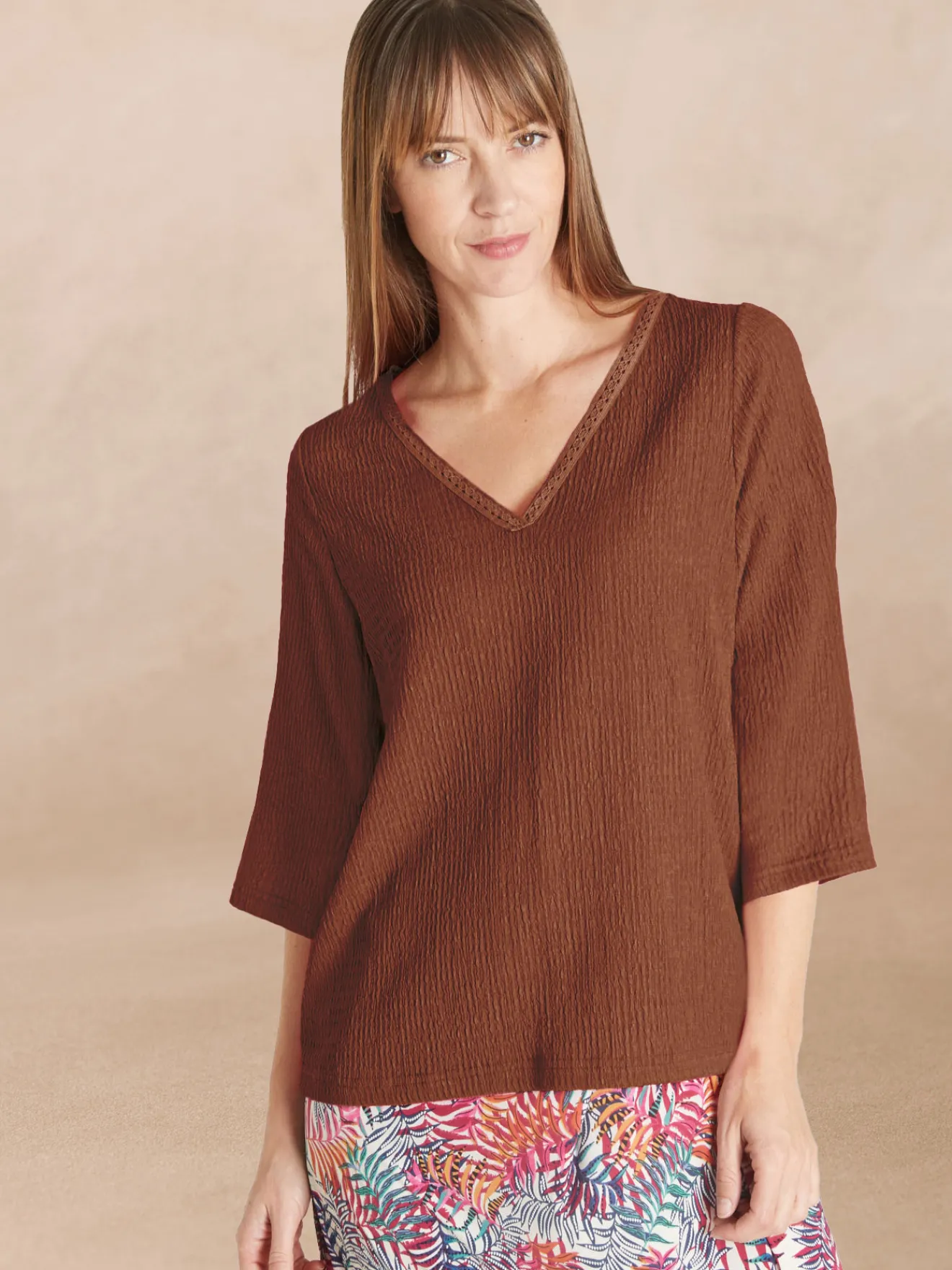 Clearance Tee-shirt V galon fantaisie Femme T-Shirt