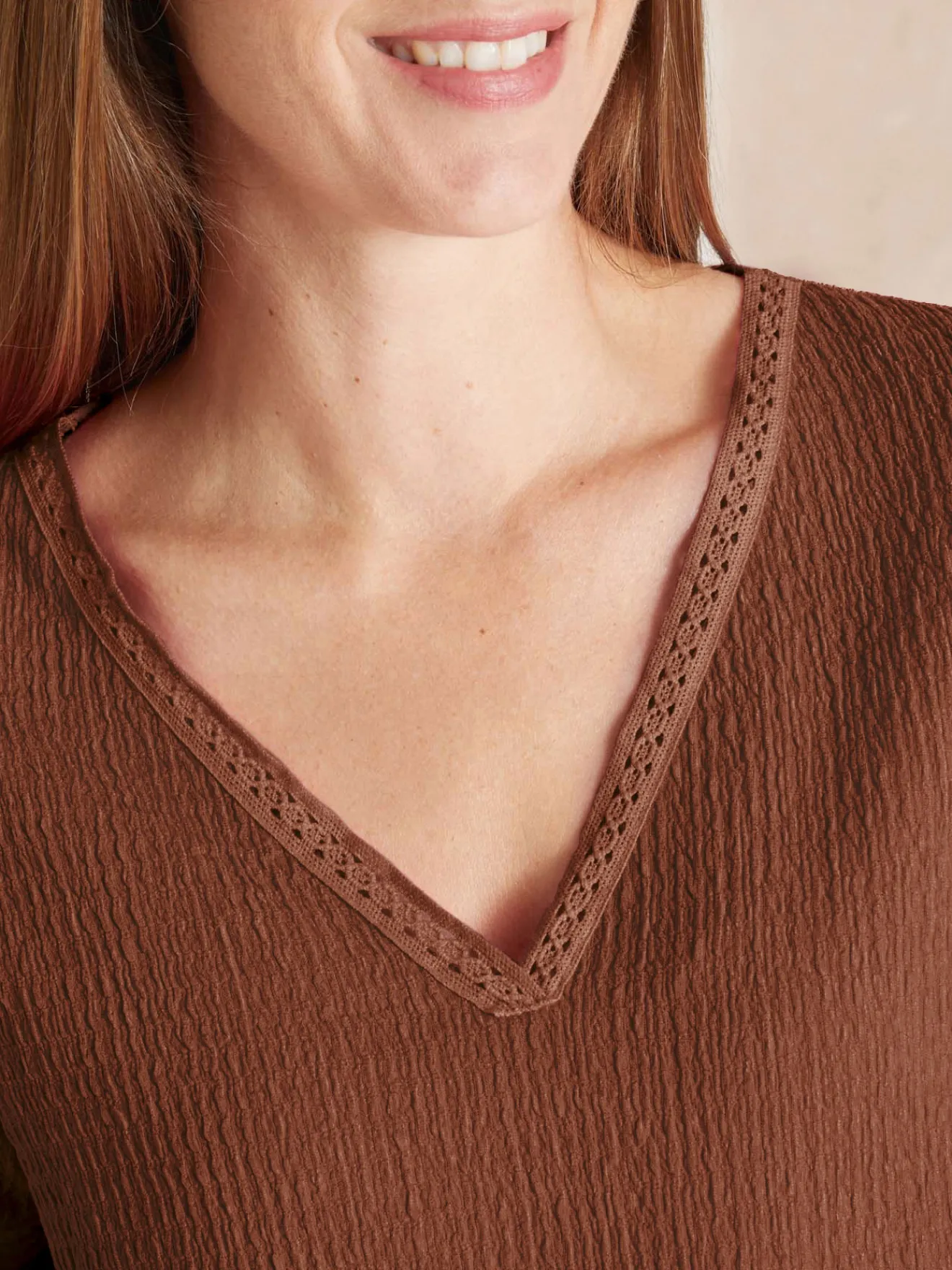 Clearance Tee-shirt V galon fantaisie Femme T-Shirt